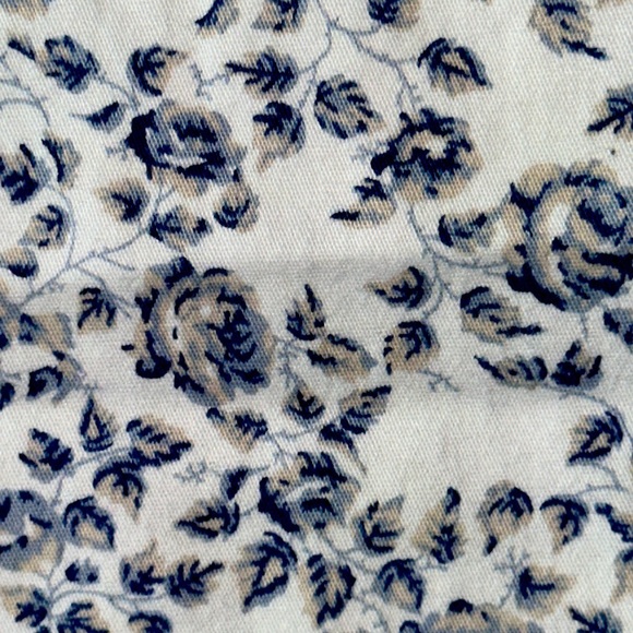 Jordache Skinny Jeans - Blue Floral Print - Size 4 Office Church Casual School - Picture 2 of 9